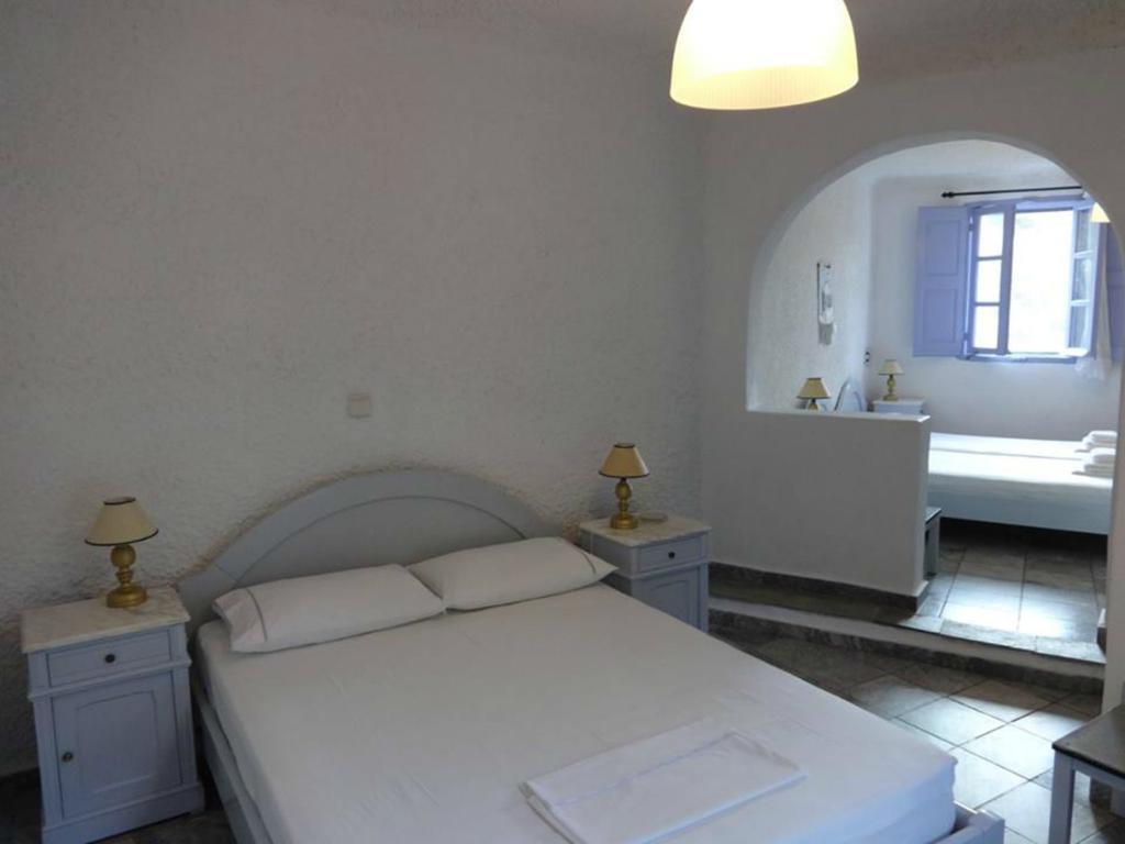 Porto Sikinos Hotel Alopronia Habitación foto